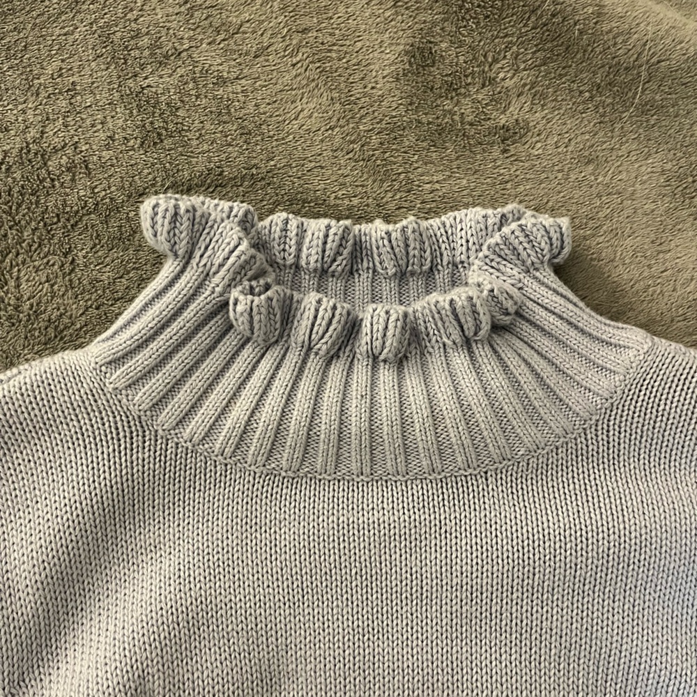 525 America Light Gray Ruffle Turtleneck Sweater - Picture 4 of 6